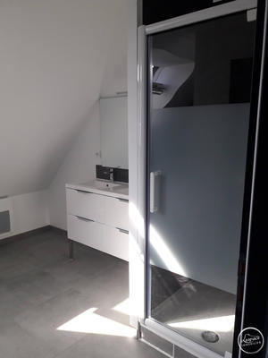 Loft - 115 m² - 4 pièces