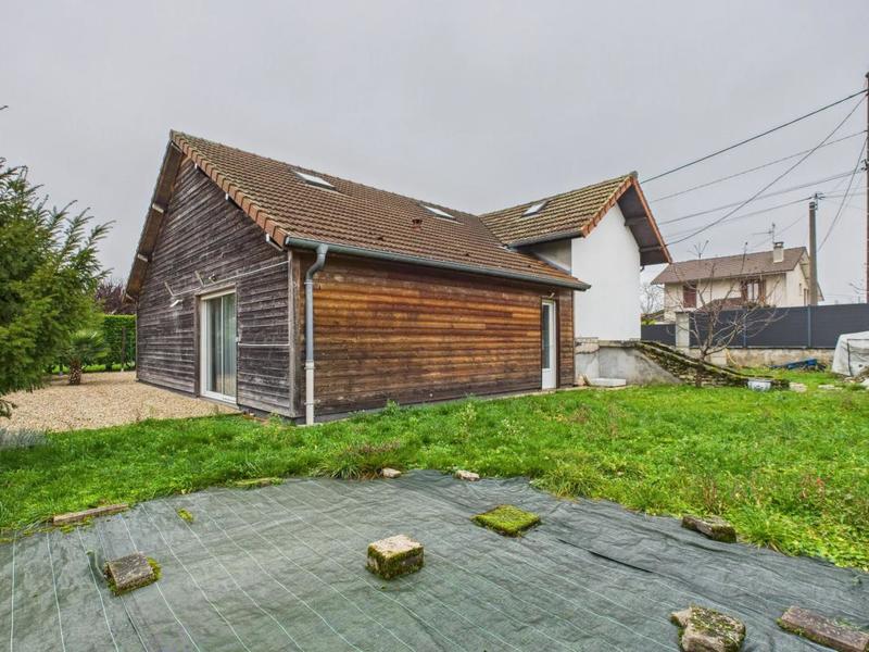 Maison - 160 m² - 7 pièces