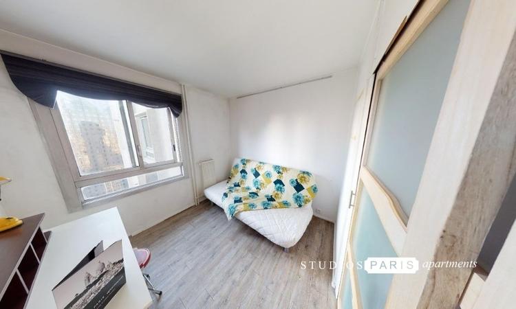 Appartement - 90 m² - 4 pièces