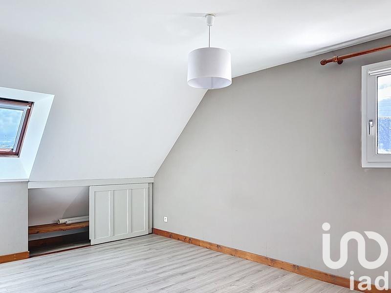 Maison - 96 m² - 5 pièces