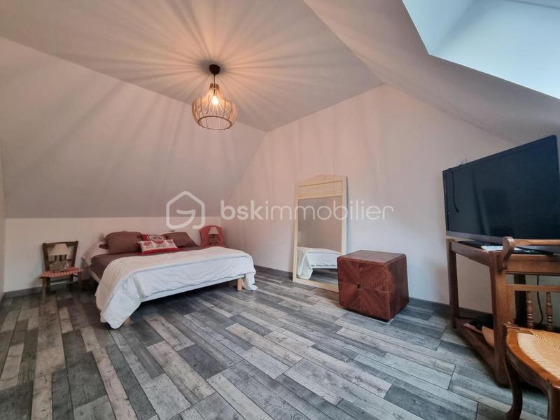 Maison traditionnelle - 134 m² - 5 pièces