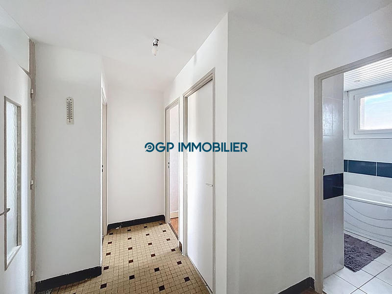 Maison traditionnelle - 115 m² - 5 pièces