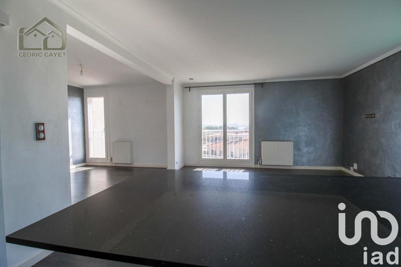 Appartement - 86 m² - 4 pièces