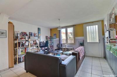 Maison - 108 m² - 6 pièces