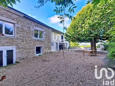 Maison - 212 m² - 7 pièces