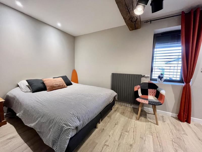 Maison - 341 m² - 8 pièces