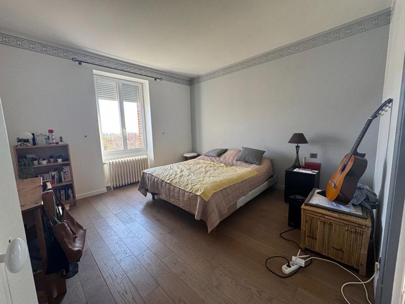 Corps de ferme - 250 m² - 7 pièces