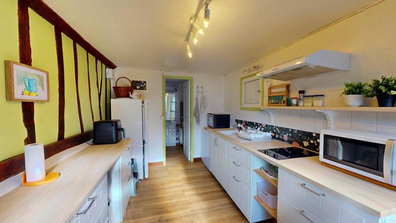 Demeure - 101 m² - 6 pièces