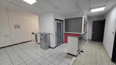 Bureau - 394 m²