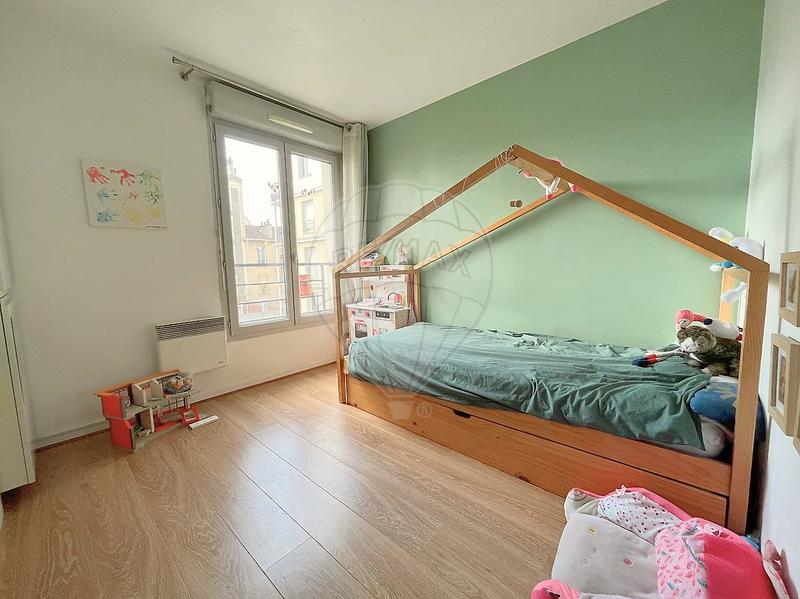 Appartement - 82 m² - 4 pièces