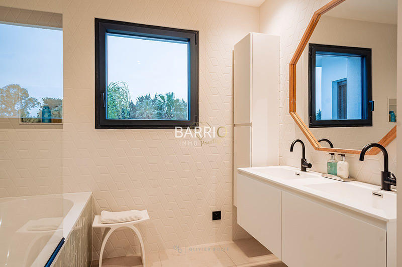 Villa - 145 m² - 5 pièces