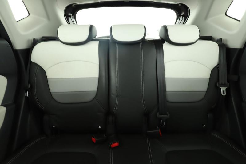 Renault Captur 1.5 dCi Initiale Paris Edc 90 ch