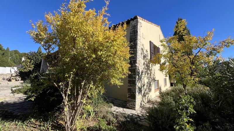 Villa - 162 m² - 5 pièces