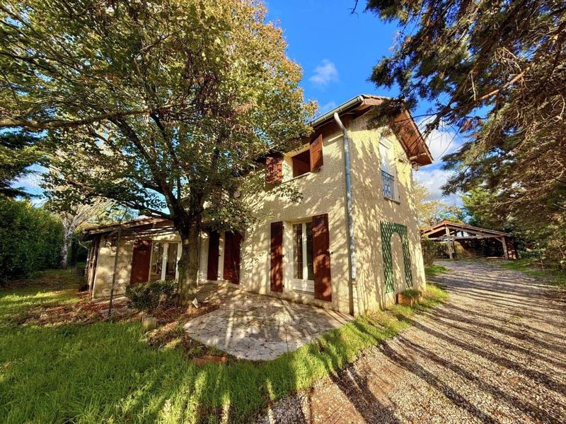 Villa - 168 m² - 7 pièces