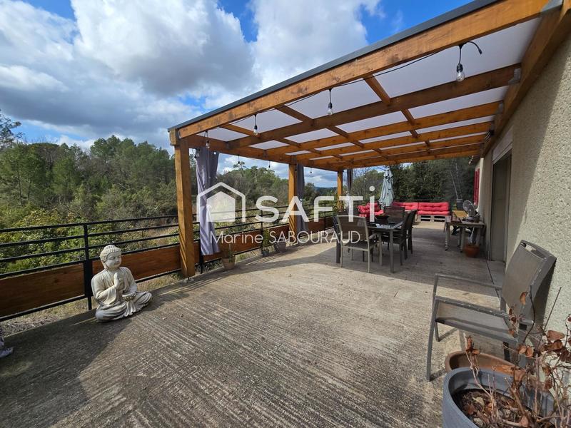 Maison - 90 m² - 3 pièces