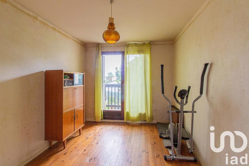 Maison - 96 m² - 5 pièces