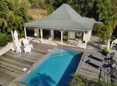 Maison - 94 m² - 4 pièces