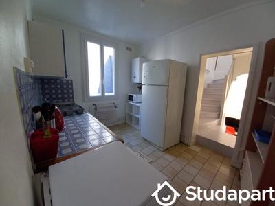 Appartement - 83 m² - 7 pièces