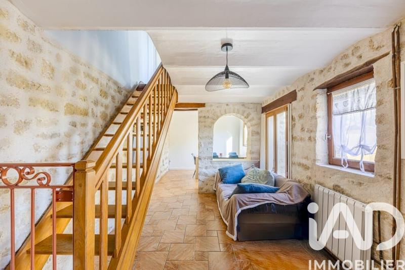 Maison - 110 m² - 6 pièces