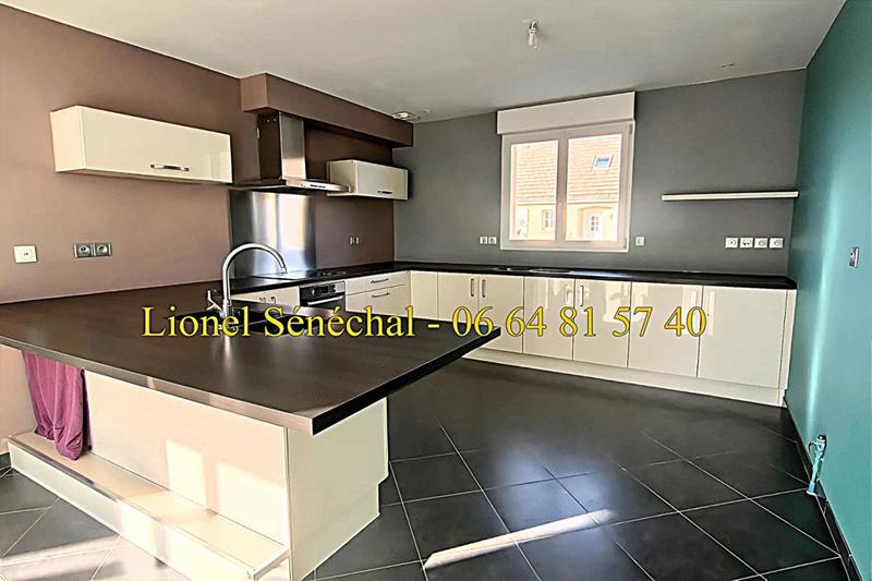 Maison - 150 m² - 8 pièces