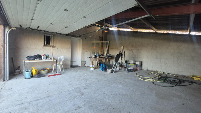 Maison - 270 m² - 7 pièces