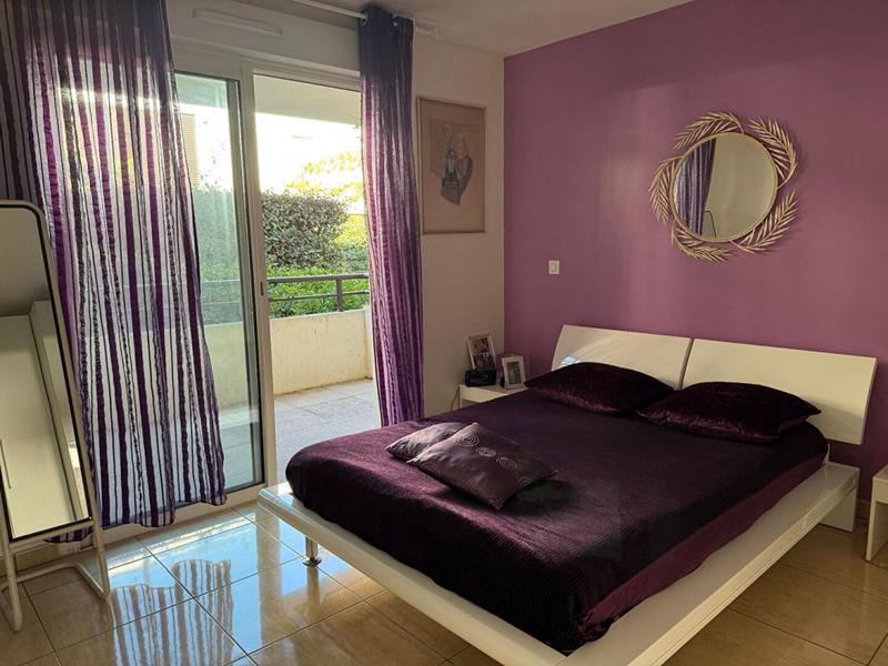 Appartement - 82 m² - 3 pièces