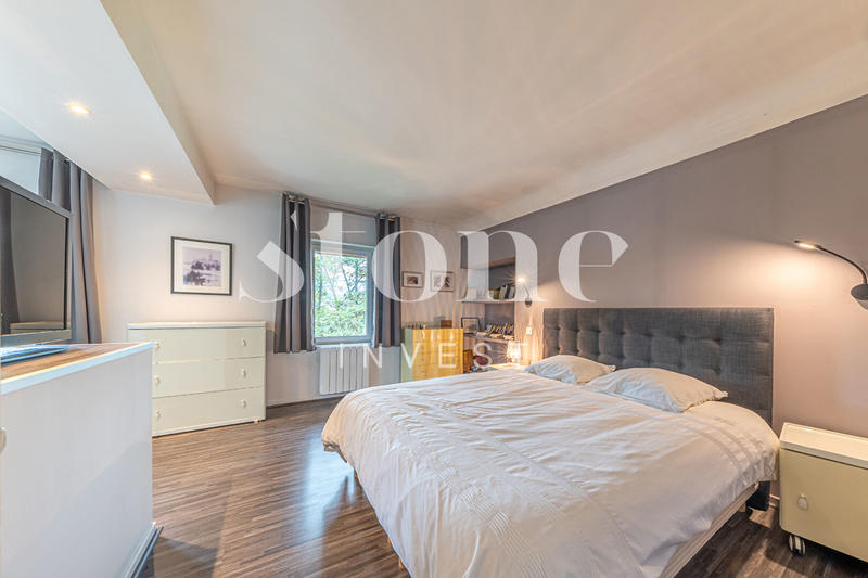 Maison - 199 m² - 6 pièces