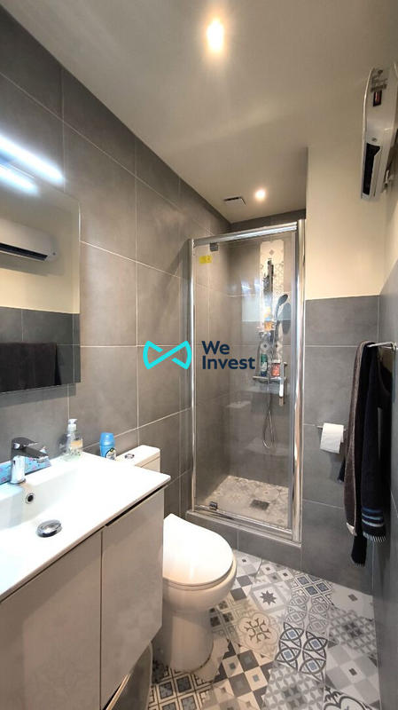 Immeuble - 200 m² - 7 pièces