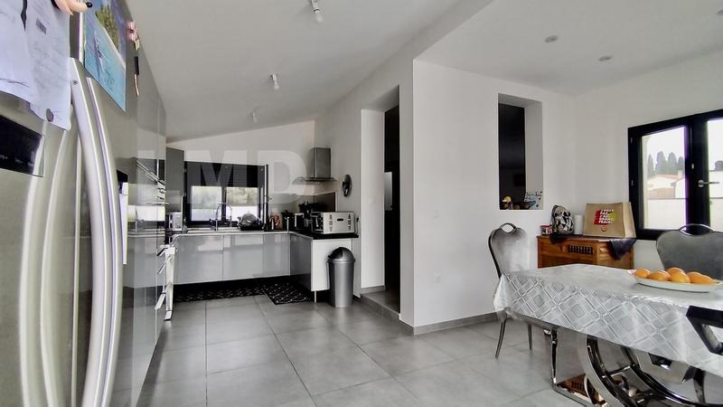 Maison - 150 m² - 6 pièces