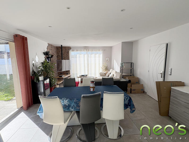 Maison - 93 m² - 4 pièces