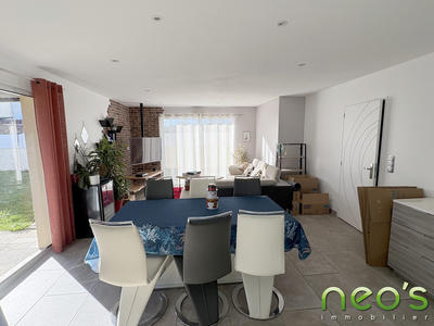 Maison - 93 m² - 4 pièces