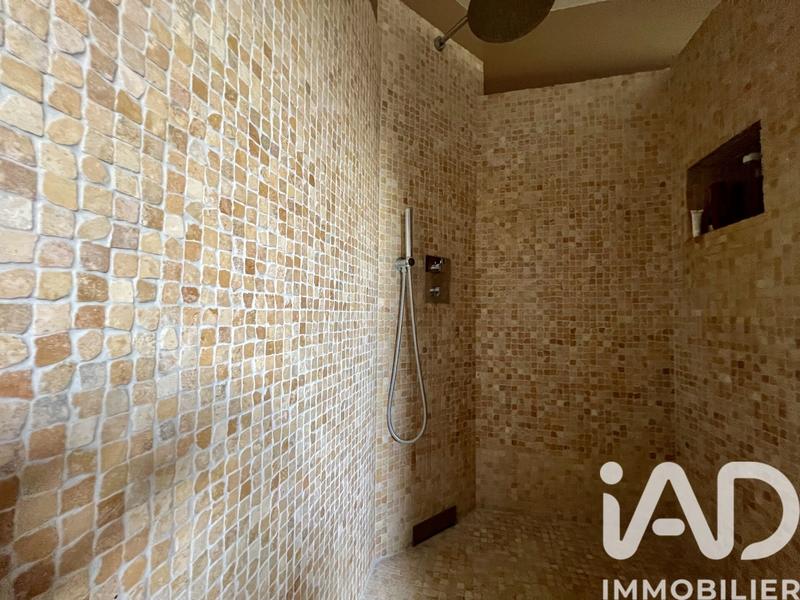 Maison - 148 m² - 5 pièces