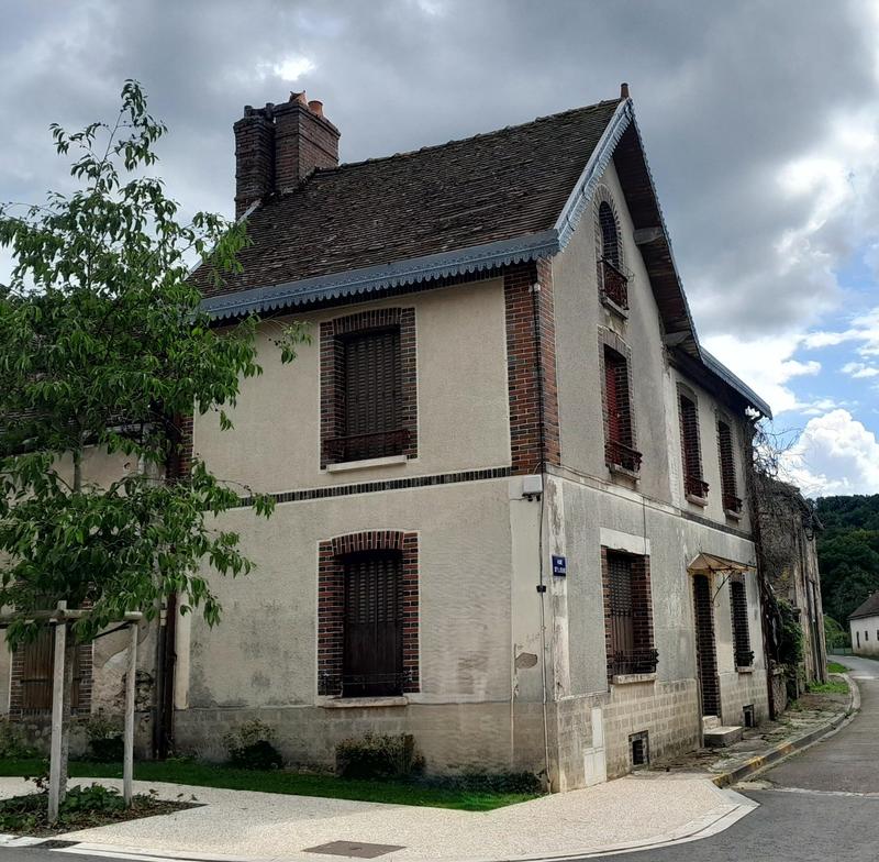 Maison ancienne - 107 m² - 3 pièces