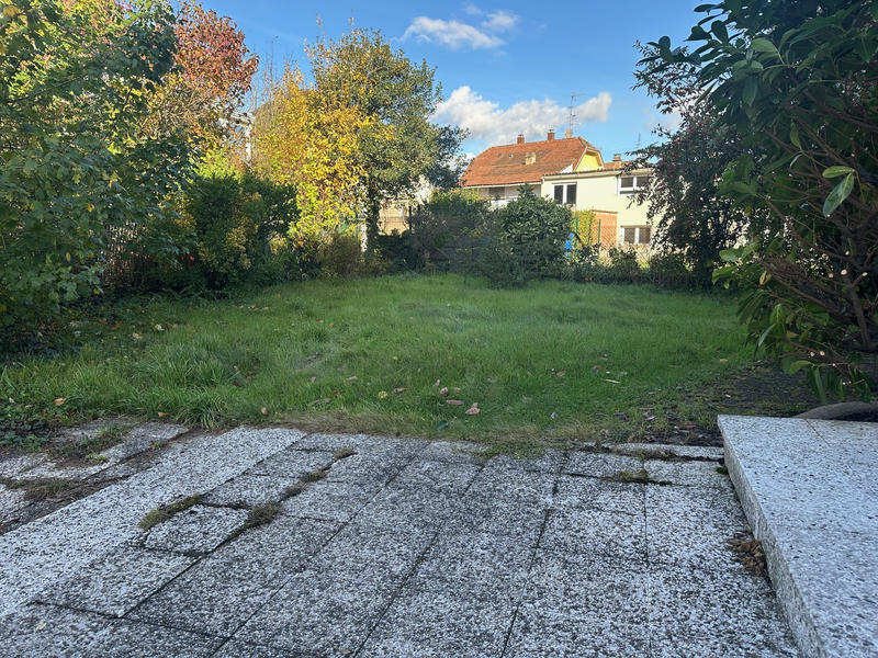 Maison - 98 m² - 5 pièces