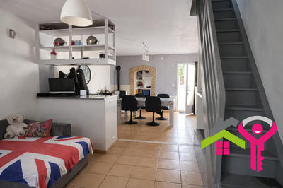 Maison - 65 m² - 3 pièces