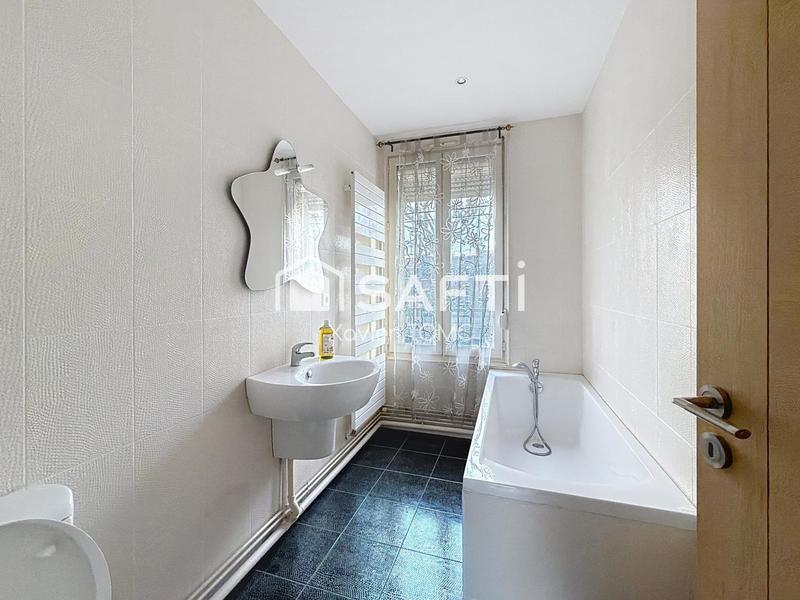 Maison - 101 m² - 5 pièces