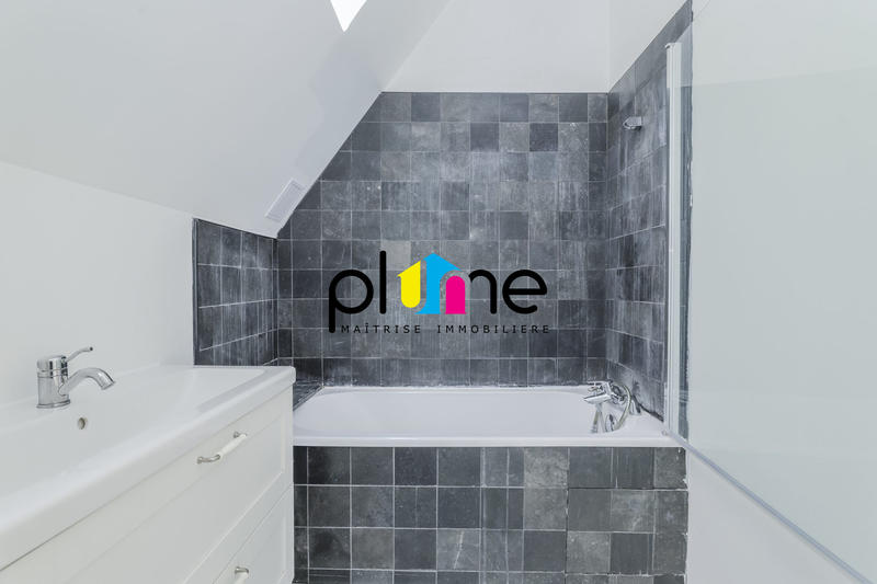 Appartement - 105 m² - 5 pièces