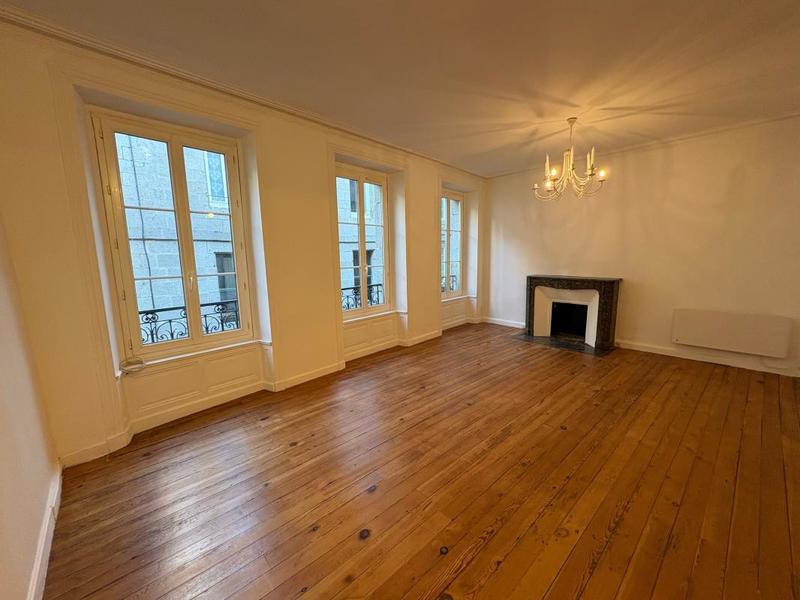 Appartement - 67 m² - 2 pièces