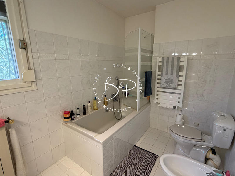 Maison - 106 m² - 5 pièces