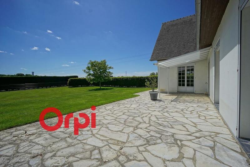 Maison - 225 m² - 7 pièces