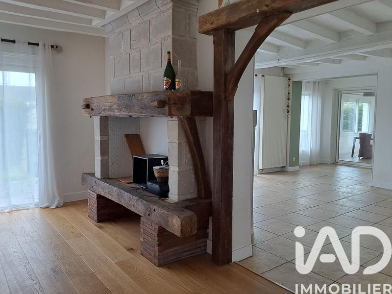 Maison - 240 m² - 8 pièces