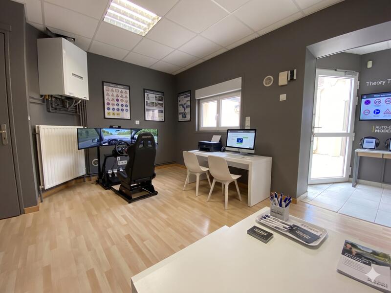 Local commercial - 86 m² - 2 pièces