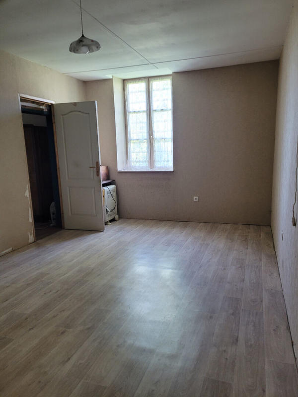 Maison - 107 m² - 4 pièces