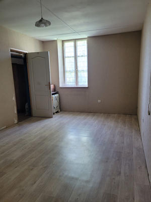 Maison - 107 m² - 4 pièces