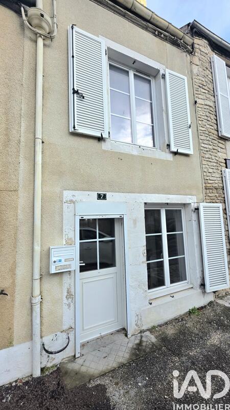 Maison - 104 m² - 6 pièces