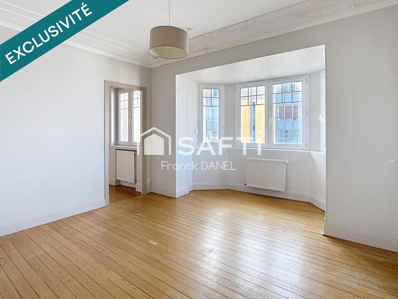 Maison - 315 m² - 12 pièces