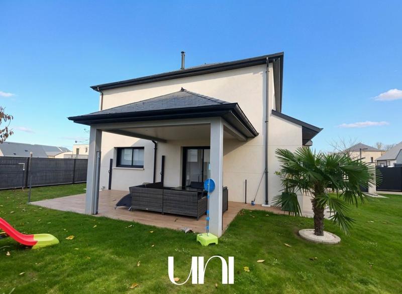 Maison - 141 m² - 5 pièces