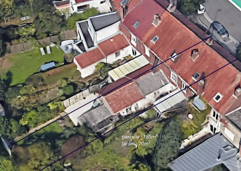 Maison - 95 m² - 4 pièces