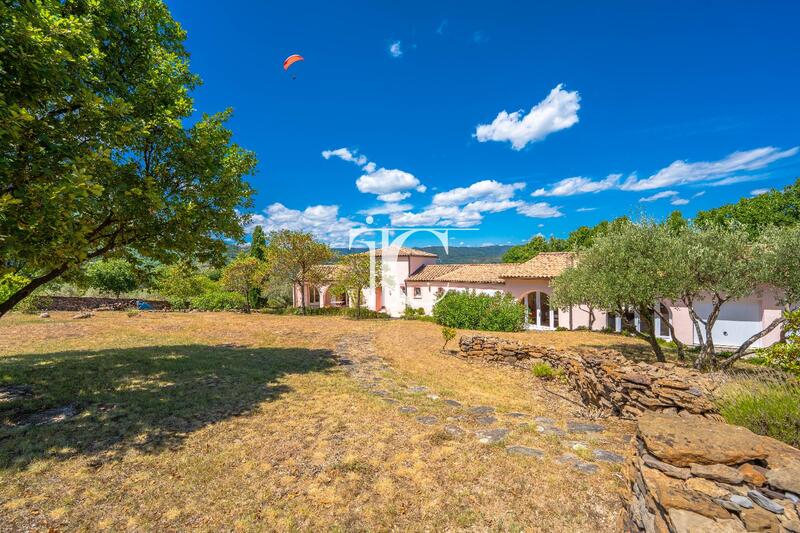 Villa - 146 m² - 7 pièces