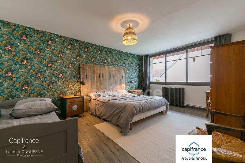 Maison - 424 m² - 10 pièces